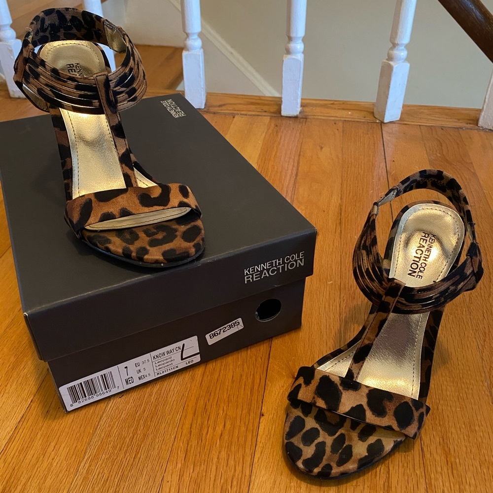 Women’s Cheetah Heels